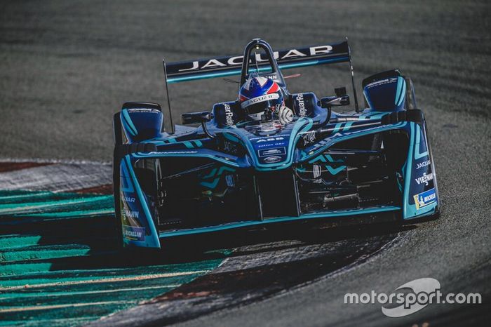 Teste de Sérgio Jimenez em carro da Fórmula E em Valência