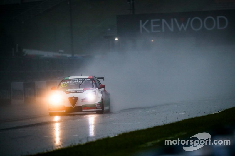 Ma Qing Hua, Team Mulsanne Alfa Romeo Giulietta TCR
