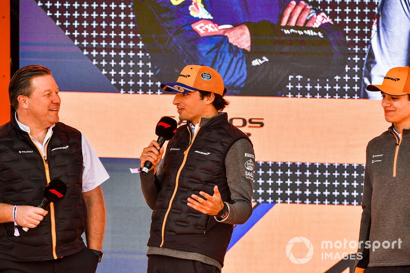 Zak Brown, McLaren Executive Director, Carlos Sainz Jr., McLaren and Lando Norris, McLaren at the Federation Square event