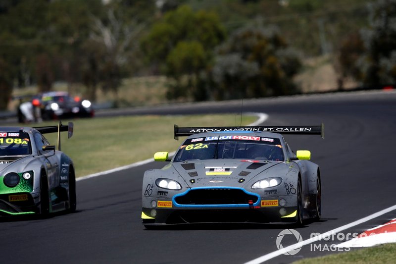 #62 R-Motorsport Aston Martin Vantage GT3: Jake Dennis, Matthieu Vaxiviere, Marvin Kirchhöfer