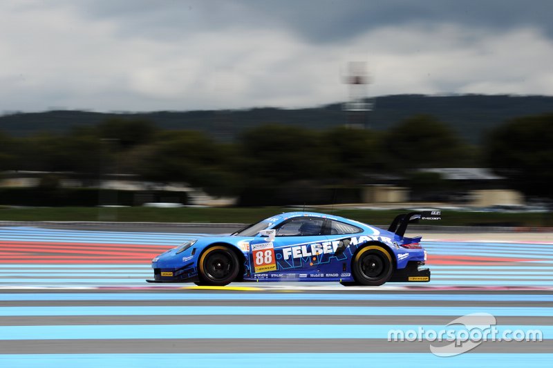 #88 Proton Competition Porsche 911 RSR: Horst Felbermayr Jr., Marco Seefried, Thomas Preining