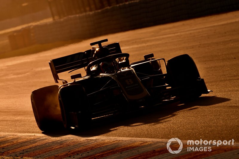 Romain Grosjean, Haas F1 Team VF-19 Ferrari.