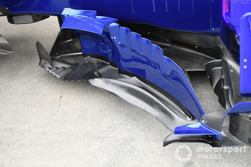Barge boards on the Toro Rosso STR14