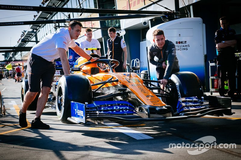 McLaren MCL34