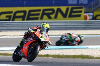 Alvaro Bautista, Aruba.it Racing-Ducati Team, Jonathan Rea, Kawasaki Racing