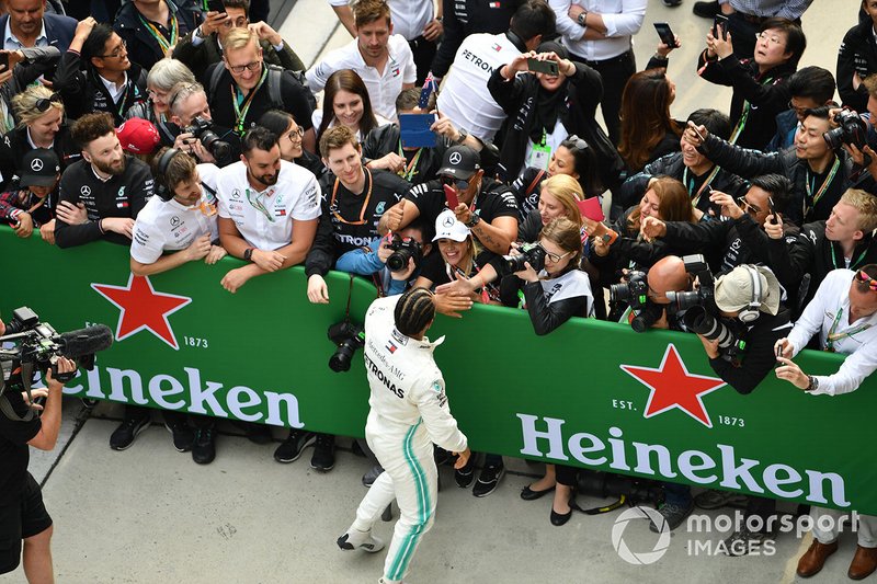 Lewis Hamilton, Mercedes AMG F1, 1st position, celebrates with his team in Parc Ferme