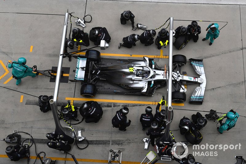 Valtteri Bottas, Mercedes AMG W10, makes a pit stop