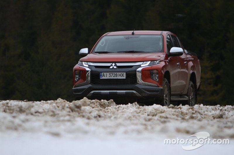 Mitsubishi L200