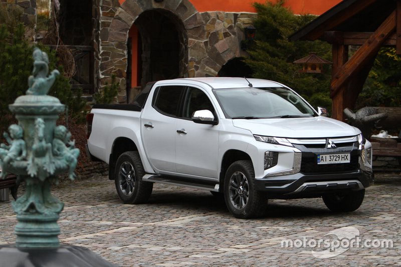Mitsubishi L200