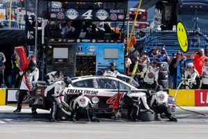 Kevin Harvick, Stewart-Haas Racing, Ford Mustang Jimmy John's pit stop