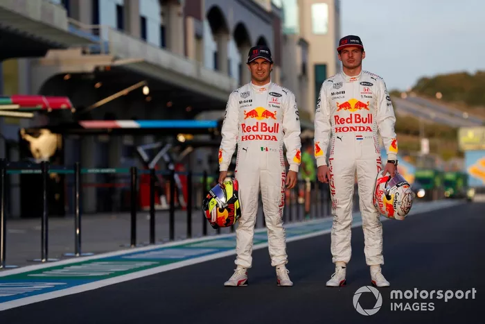 Sergio Pérez, Red Bull Racing Max Verstappen, Red Bull Racing 