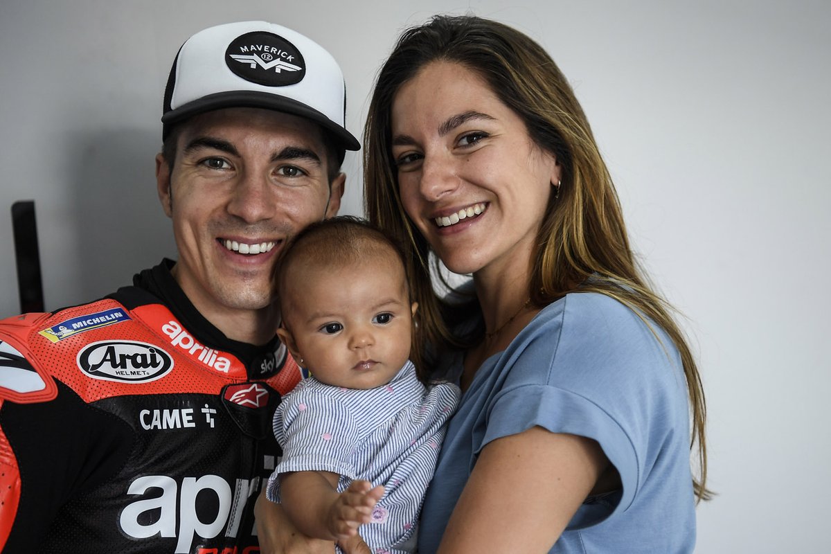 Maverick Viñales, Aprilia Racing Team Gresini con su familia