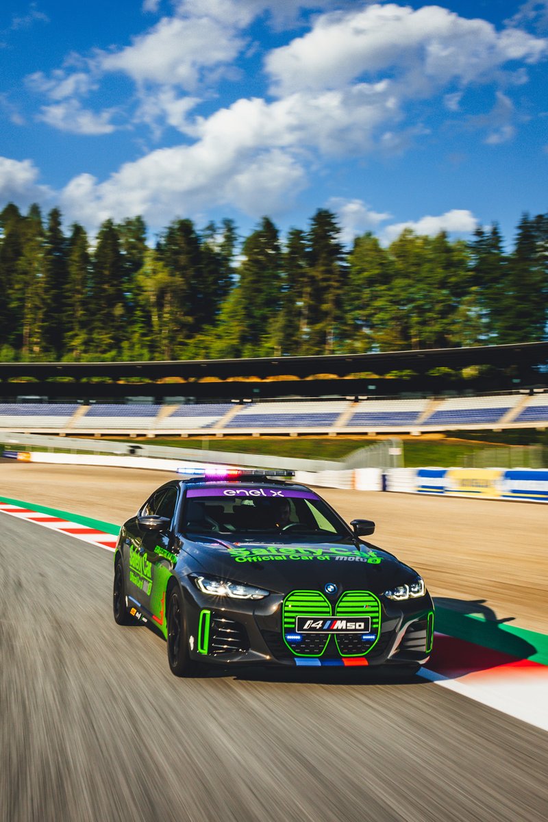 Safety-Car: BMW i4 M50