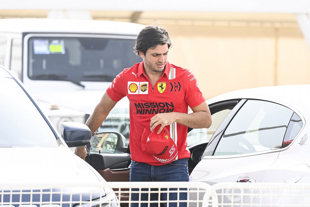Carlos Sainz Jr., Ferrari
