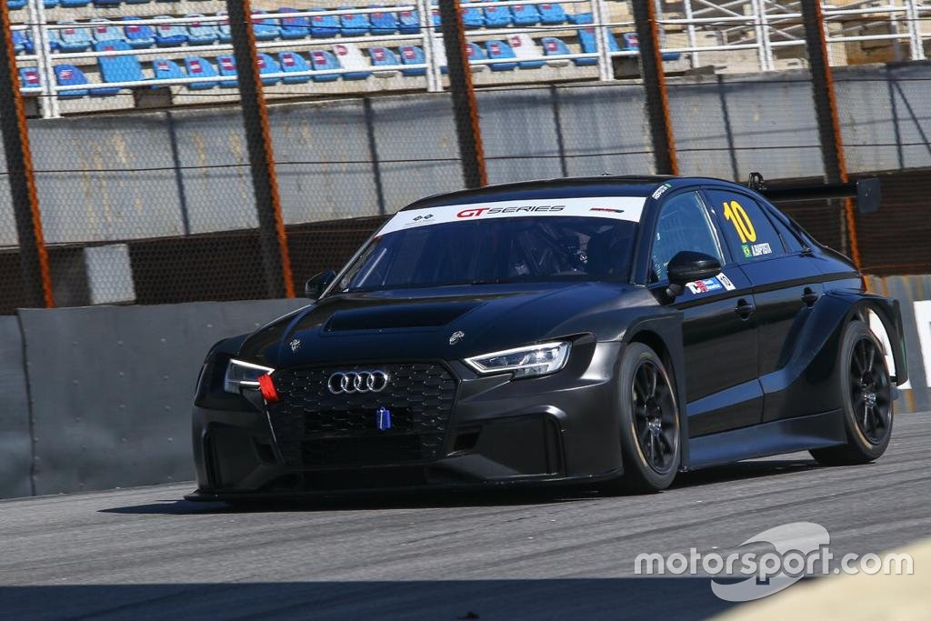 Teste de carro da Audi para TCR South America