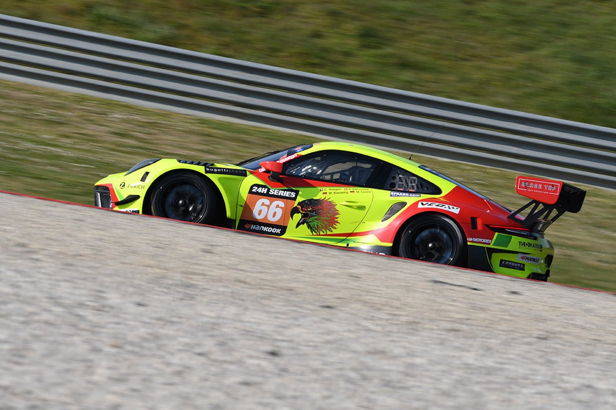 #66 Haegeli by T2 Racing: Pieder Decurtins, Manuel Lauck, Marc Basseng, Porsche 911 GT3 R