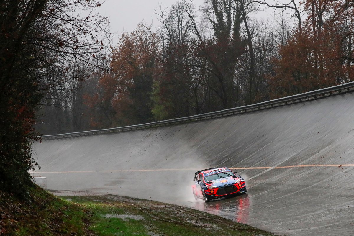 Ott Tänak, Martin Järveoja, Hyundai Motorsport Hyundai i20 Coupe WRC