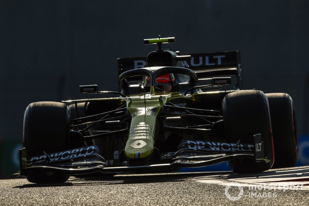 Esteban Ocon, Renault F1 Team R.S.20