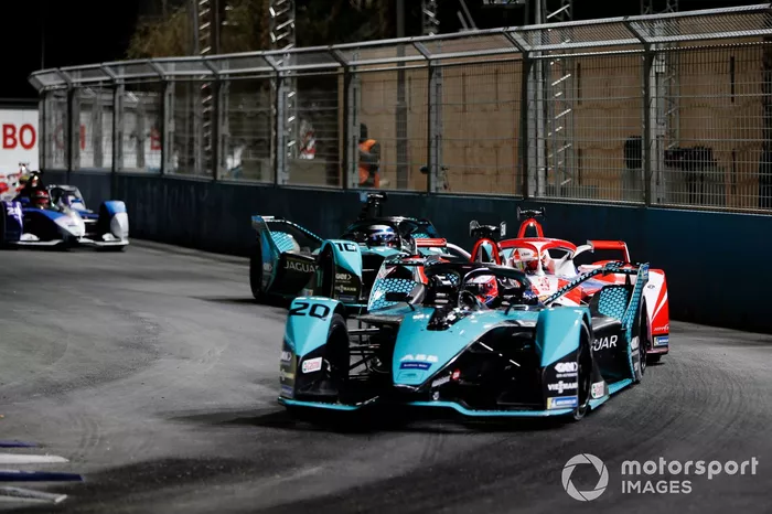 Mitch Evans, Panasonic Jaguar Racing, Jaguar I-Type 5, Alex Lynn, Mahindra Racing, M7Electro, Sam Bird, Panasonic Jaguar Racing, Jaguar I-Type 5