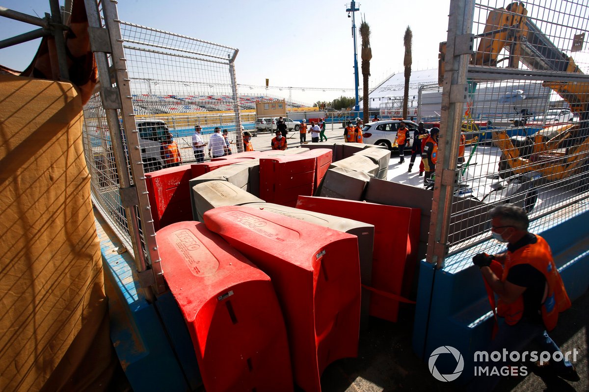 Barreras de seguridad en Ad Diriyah