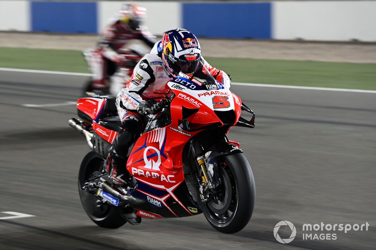 Pembalap Pramac Racing, Johann Zarco, saat menjalani tes pramusim MotoGP 2021 di Sirkuit Losail, Qatar.