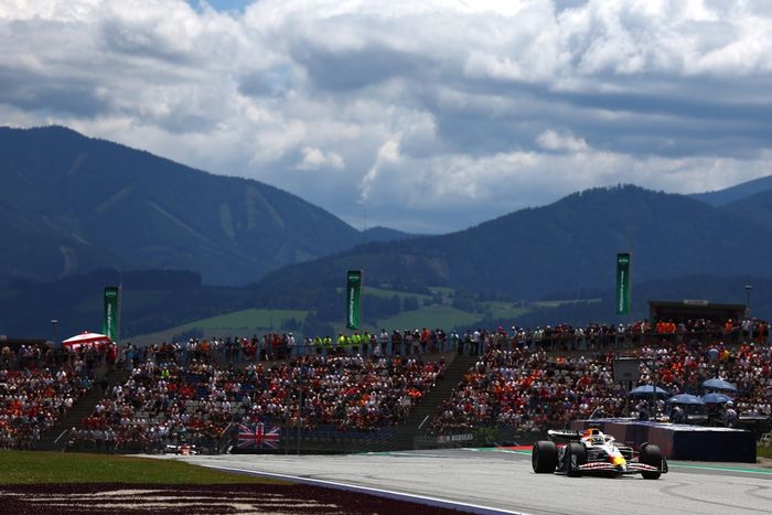 Isack Hadjar, Equipo Racing Bulls