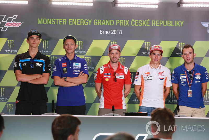 Luca Marini, Valentino Rossi, Andrea Dovizioso, Marc Márquez et Jakub Kornfeil