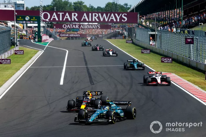 Fernando Alonso, Aston Martin AMR23, Sergio Pérez, Red Bull Racing RB19, Nico Hulkenberg, Haas VF-23, Lance Stroll, Aston Martin AMR23