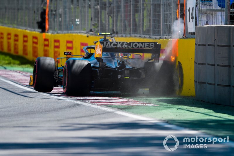 Kevin Magnussen, Haas VF-19