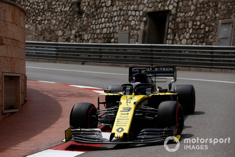 Daniel Ricciardo, Renault R.S.19