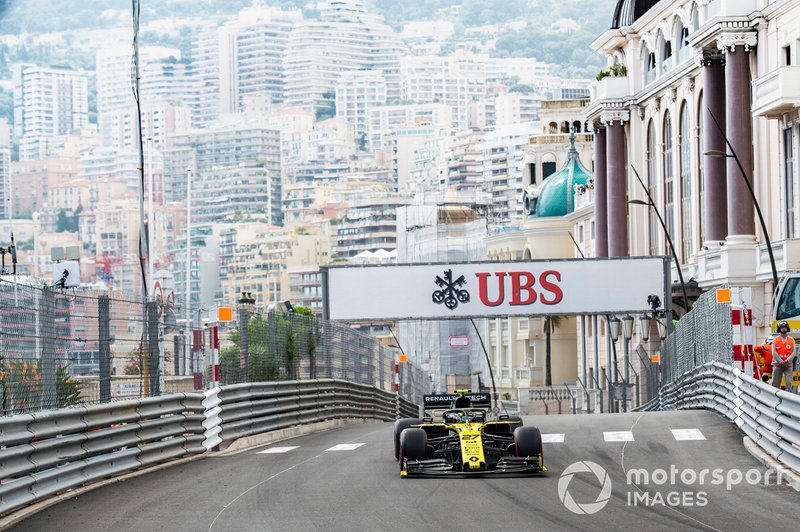 Nico Hulkenberg, Renault R.S. 19