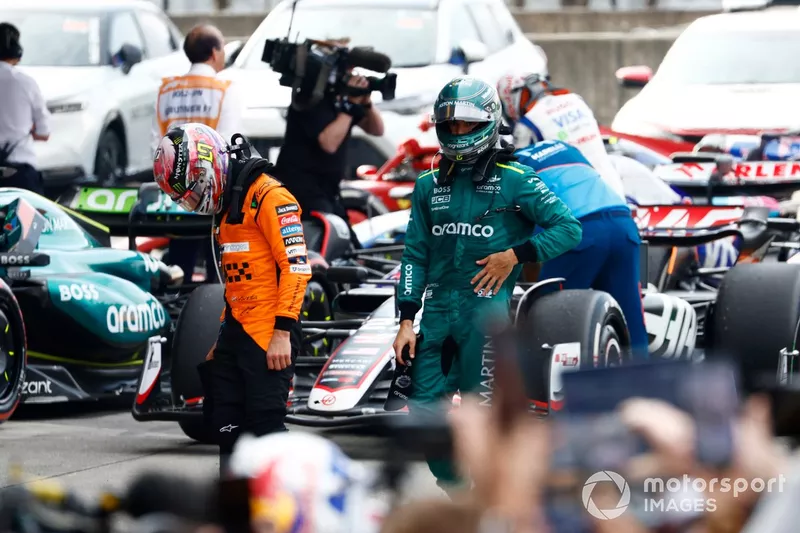Lance Stroll, Aston Martin F1 Team, au Parc Ferme après la course