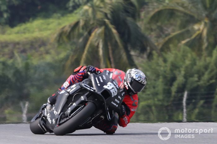 Lorenzo Savadori, Aprilia Racing Team