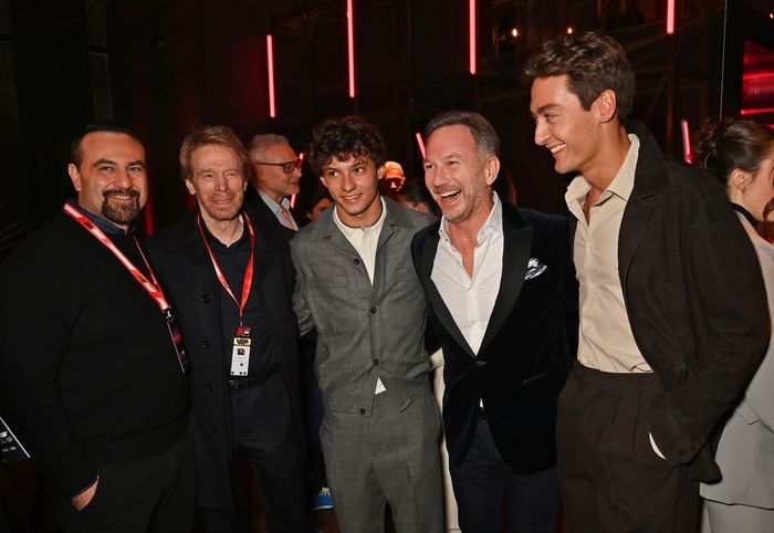 Kevin Weaver, Jerry Bruckheimer, Andrea Kimi Antonelli, Mercedes, Direktur Red Bull Racing, Christian Horner, Kepala Tim, Red Bull Racing, George Russell, Mercedes