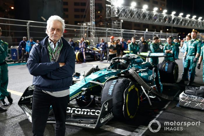 Michael Douglas en la parrilla