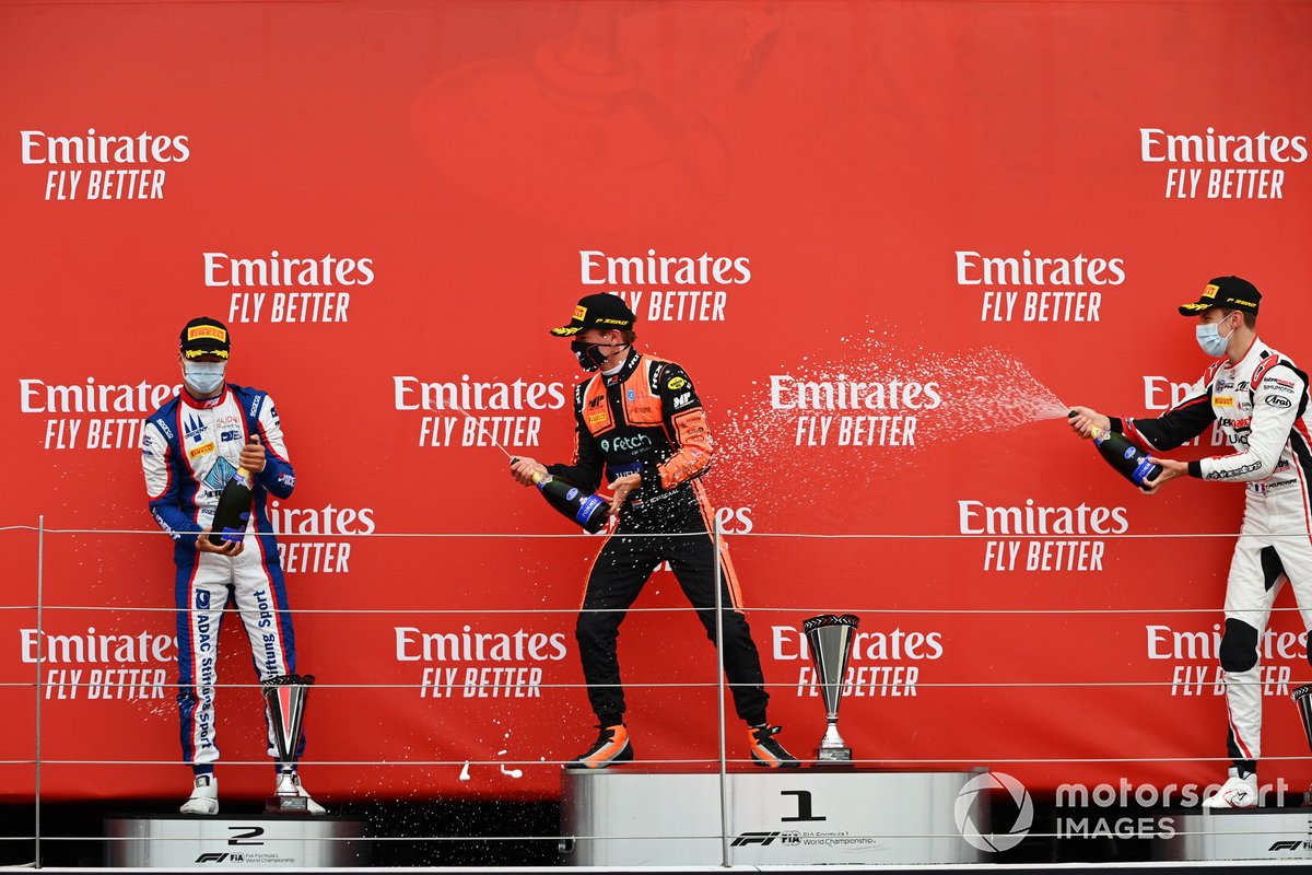 Podio: Bent Viscaal, MP Motorsport, Lirim Zendeli, Trident y Theo Pourchaire, ART Grand Prix