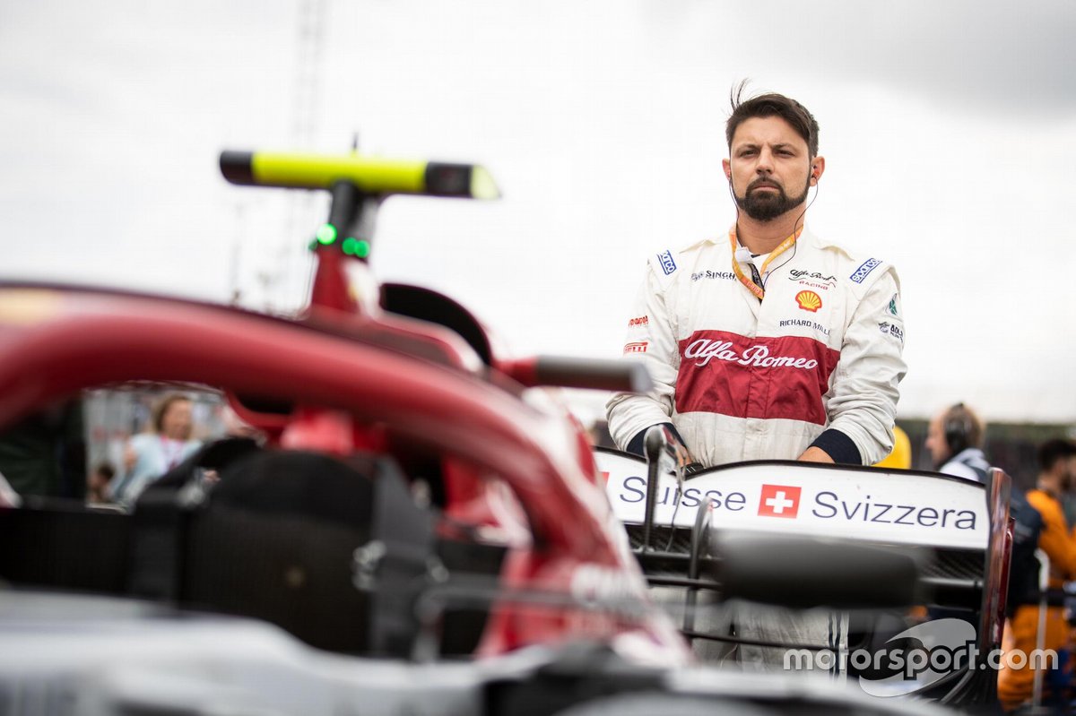Tiago Conte Fadel - Mecânico da Alfa Romeo