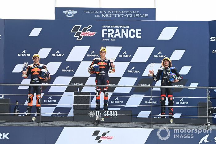 Podio: Raul Fernandez, Red Bull KTM Ajo, Remy Gardner, Red Bull KTM Ajo Marco Bezzecchi, Sky Racing Team VR46 