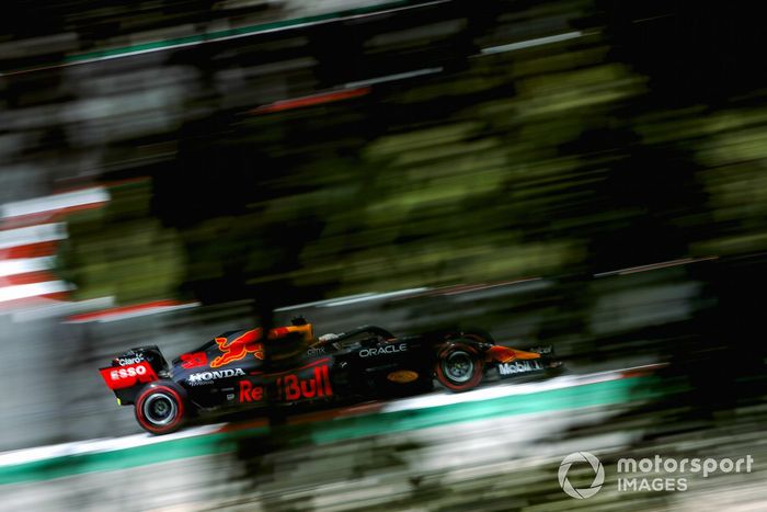 Max Verstappen, Red Bull Racing RB16B