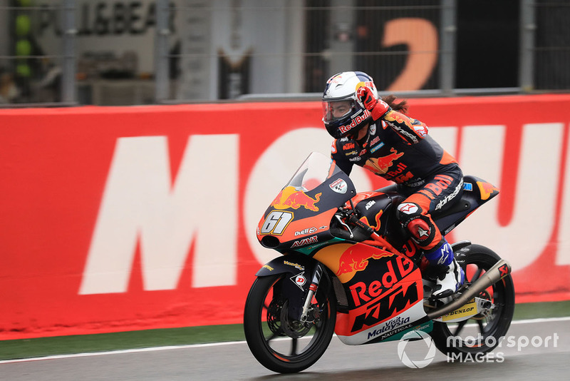 Yarış galibi Can Öncü, Red Bull KTM Ajo