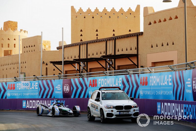 Felipe Massa, Venturi Formula E, Venturi VFE05, revient au stand à la ficelle
