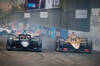Andre Lotterer, DS TECHEETAH, DS E-Tense FE19 dépasse Stoffel Vandoorne, HWA Racelab, VFE-05