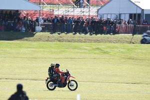 Johann Zarco, Monster Yamaha Tech 3, après sa chute