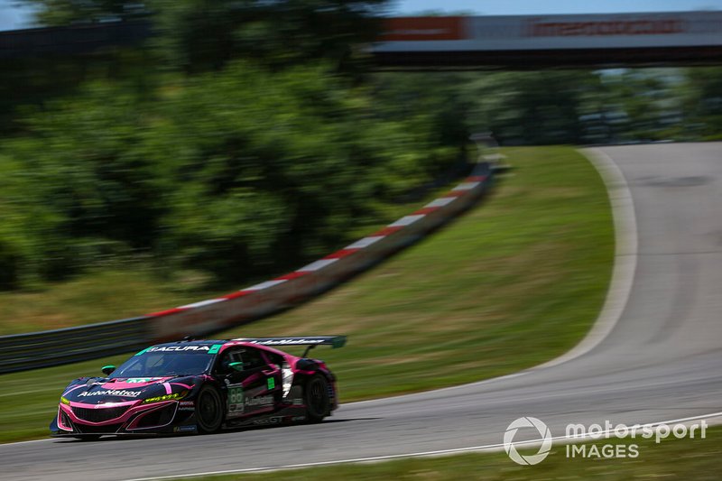 #86 Meyer Shank Racing w/ Curb-Agajanian Acura NSX GT3, GTD: Mario Farnbacher, Trent Hindman