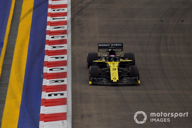 14 - Daniel Ricciardo, Renault R.S.19