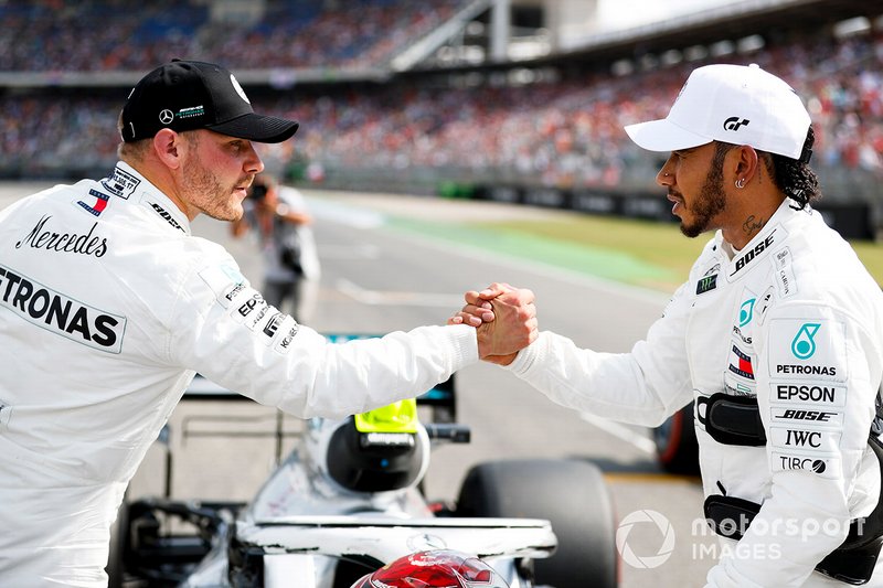 Pole: Lewis Hamilton, Mercedes AMG F1, 3. Valtteri Bottas, Mercedes AMG W10