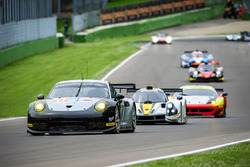 #77 Proton Competition Porsche 911 RSR 991: Marc Hedlund, Marco Seefried, Wolf Henzler