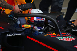 Pierre Gasly, Red Bull Racing RB12 Test Driver running the Halo cockpit cover