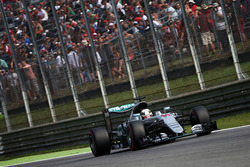 Lewis Hamilton, Mercedes AMG F1 W07 Hybrid