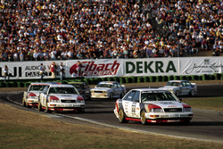 Hans-Joachim Stuck, Audi V8 quattro, vor seinen Audi-Markenkollegen Frank Jelinski und Walter Röhrl